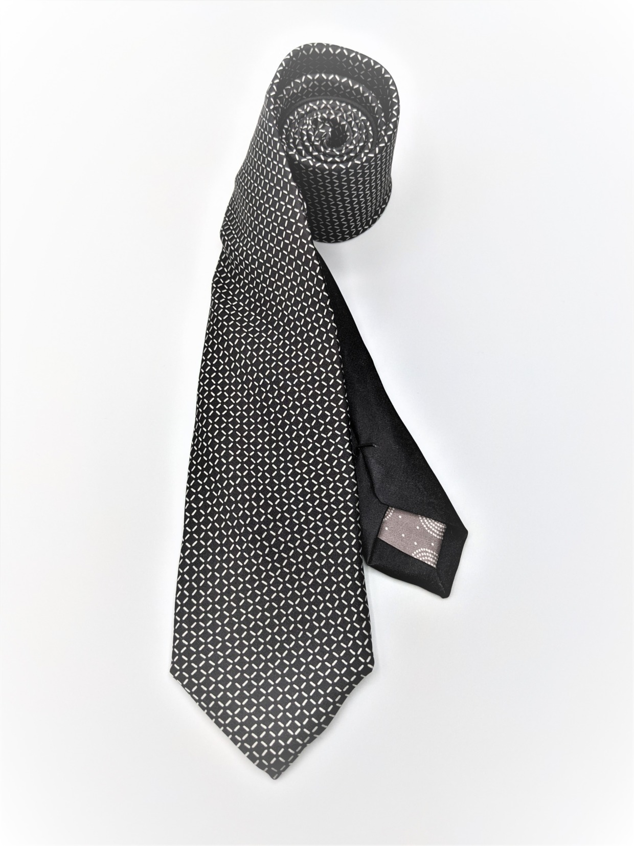 Necktie (Diagonal Plaid / Sumi-iro)