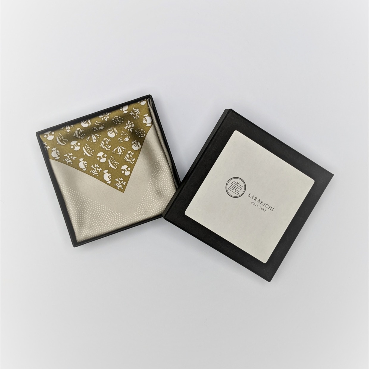 Pocket Square (Takaramono / Rokō-cha)